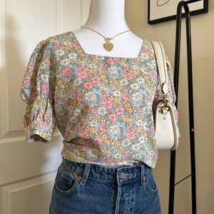 Floral Puff Sleeve Top